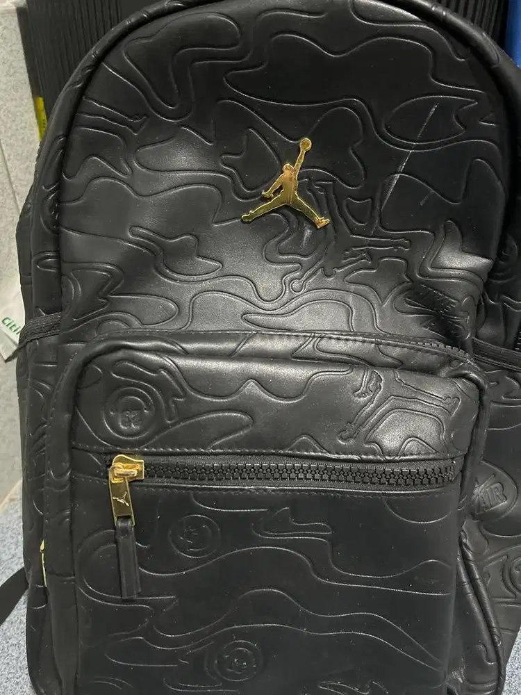 Tas air jordan hitam