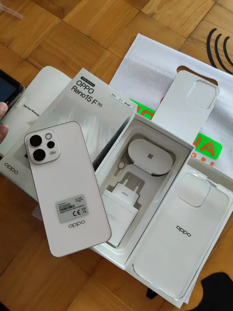 OPPO RENO 15F 5G RAM 8+8/256 GARANSI RESMI