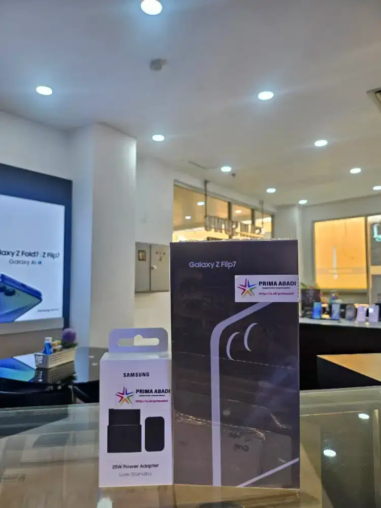 PROMO TERMURAH NEW SAMSUNG GLX ZFLIP 7 12/512 DISKON UP TO 5.5JT SEIN