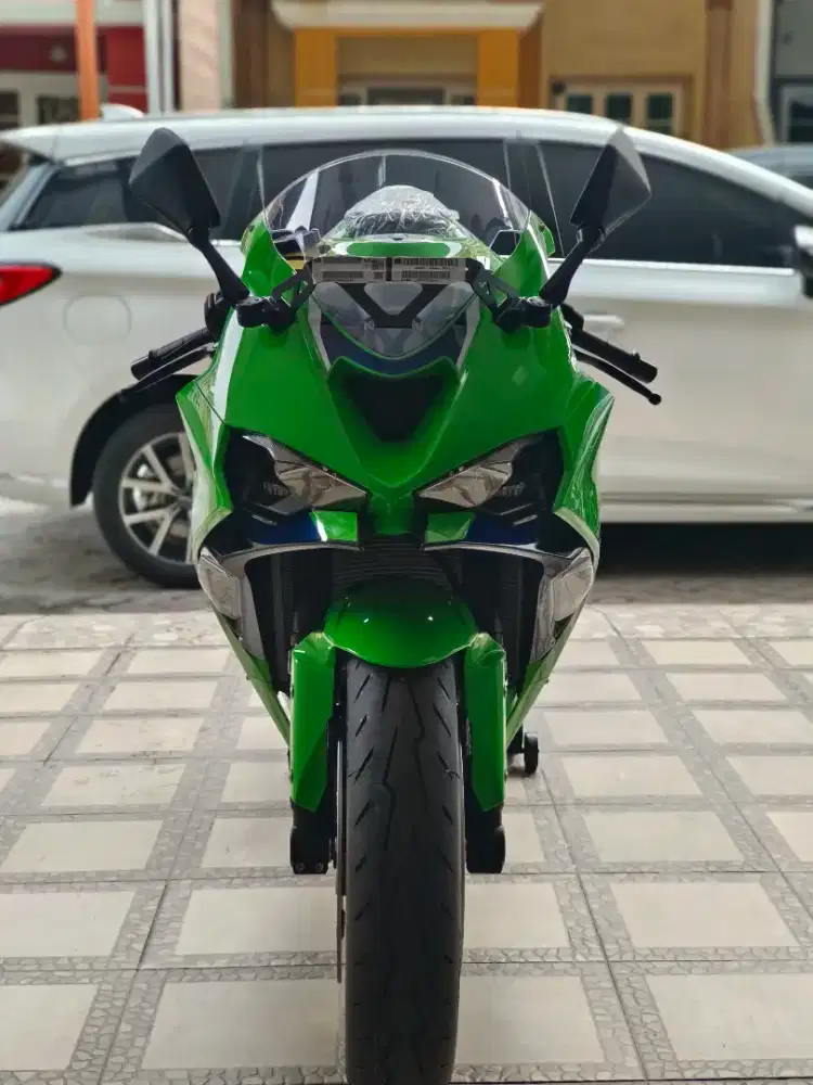 ZX636 , Brand New , odo 0 !!