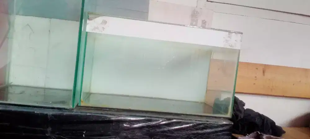 aquarium ikan bekas tidak bocor