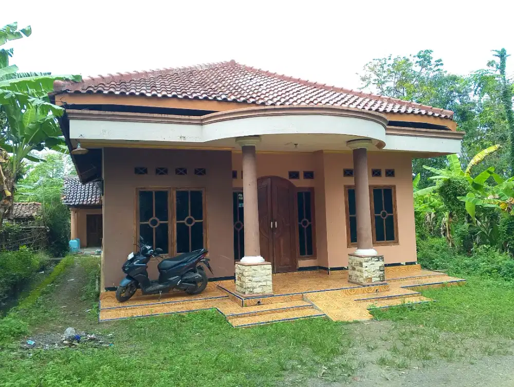 Dijual Cepat Rumah di Karang sembung