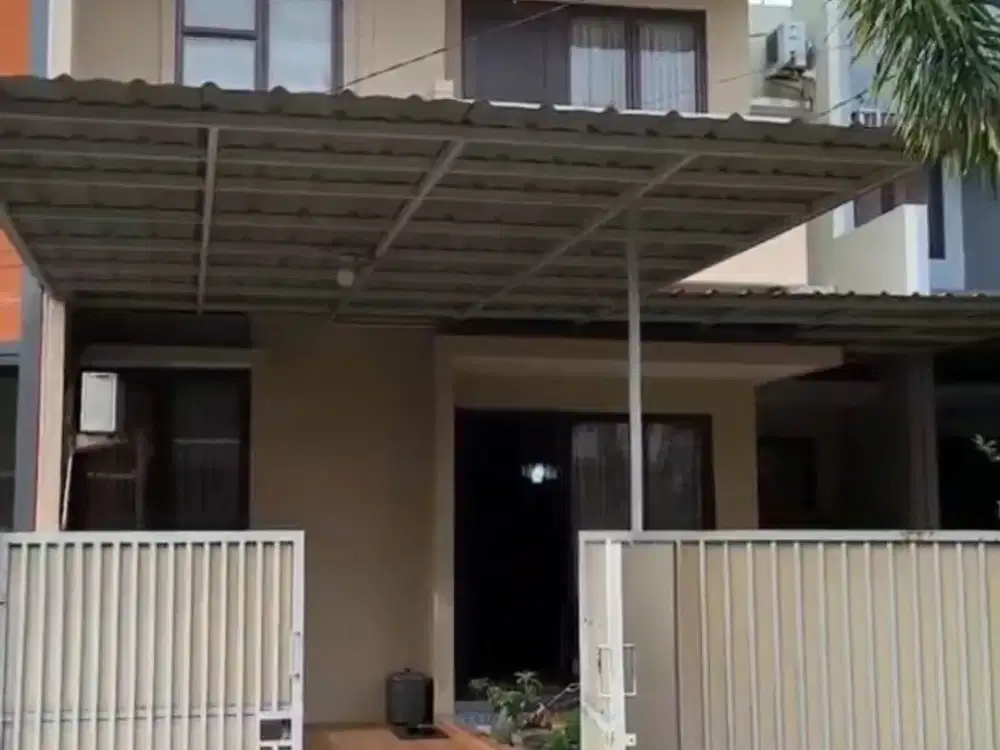 Rumah 2 Lantai Full Furnished di Cluster Aralia Harapan Indah