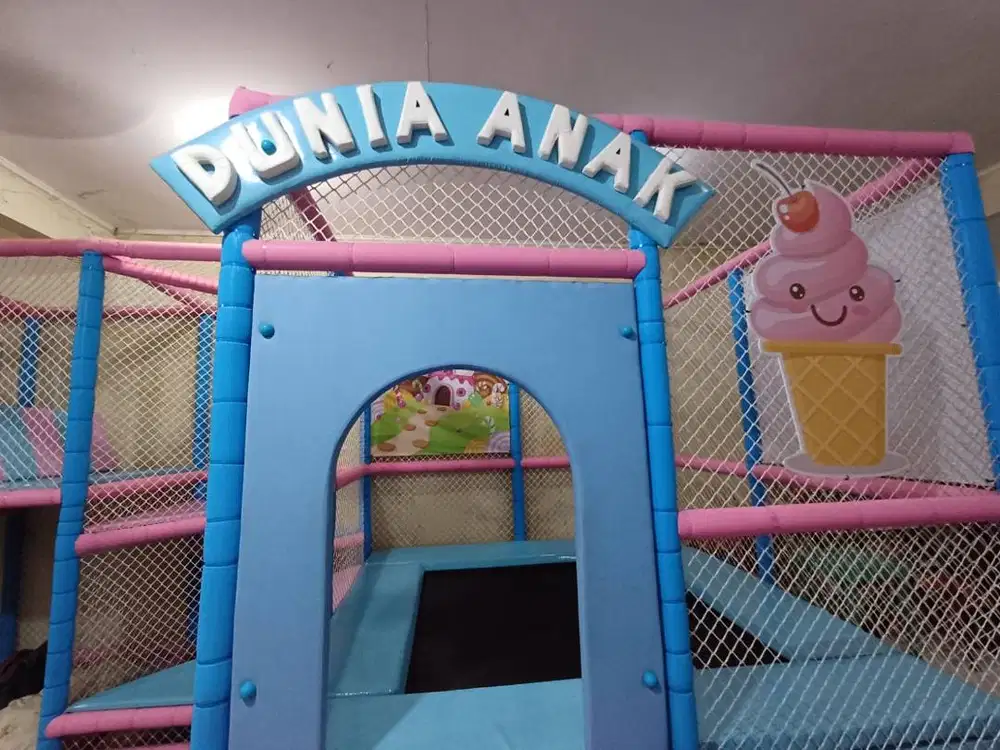 Play Groud Indoor berkwalitas aman masih bagus pemakaian baru 1 tahun