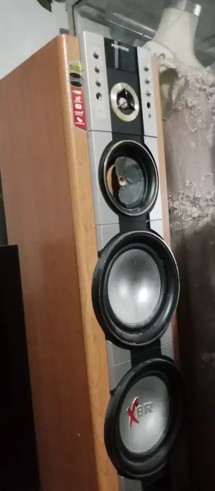 Dijual cepat speaker Polytron
