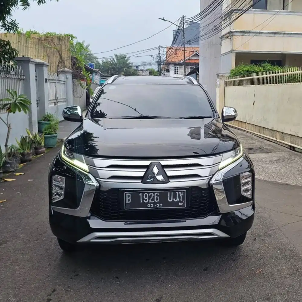 MITSUBISHI PAJERO SPORT 2.4 DAKAR AT 2022 DIESEL KONDISI ISTIMEWA