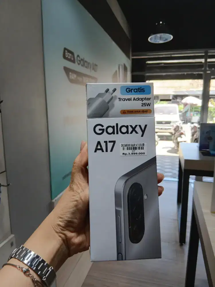 Ready samsung A17 8/256 garansi resmi 1tahun atlantis dahsyat