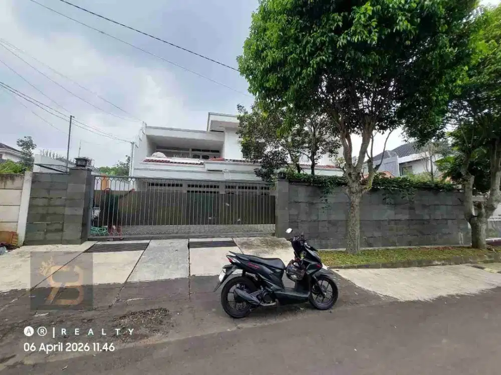 UNIT LANGKA DIJUAL RUMAH MEWAH SAYAP SUTAMI Akses Mudah Harga Nego