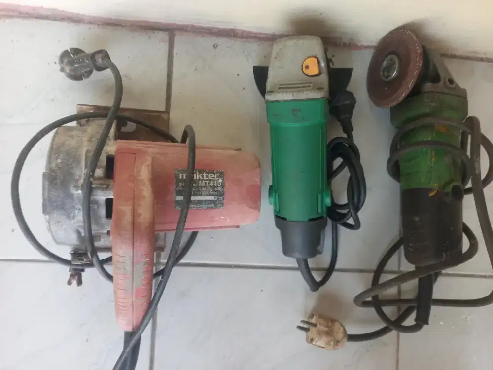 Potong keramik dan gerinda