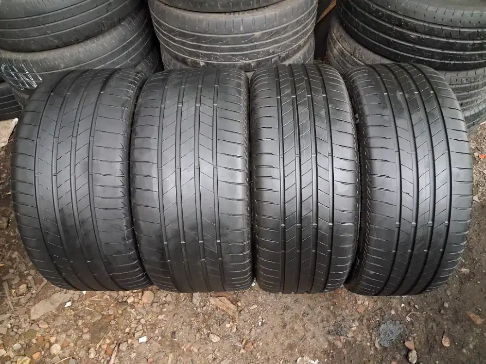 BRIDGESTONE ALENZA T005 RFT 245,40 R19 /275,35 R19