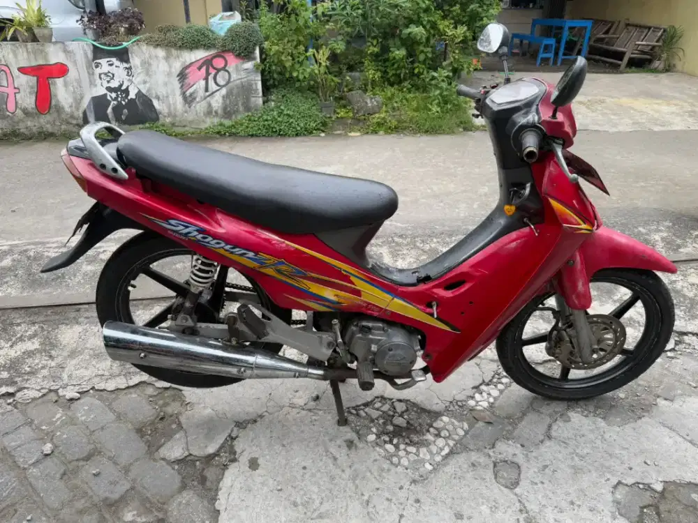 Shogun R THN 2000 plat AB sleman