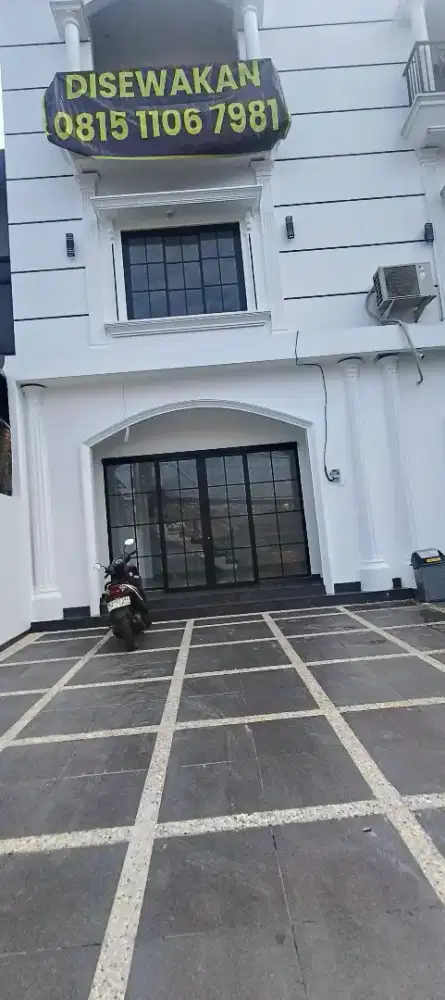 Disewakan Ruko Baru Pasar Lenteng Agung