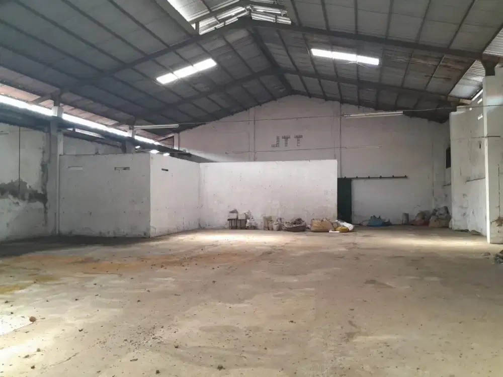 Dijual Gudang Zona Industri Lokasi Strategis Grogol,Sukoharjo Luas 2200m2