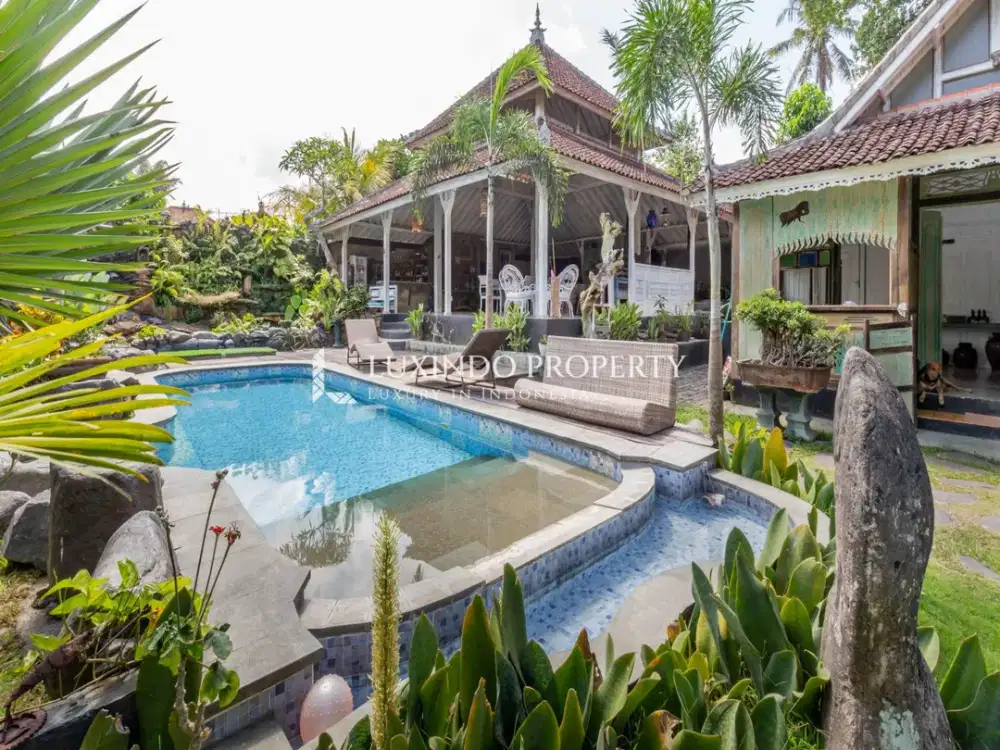 DIJUAL VILLA DENGAN 6 KAMAR TIDUR DI LODTUNDUH