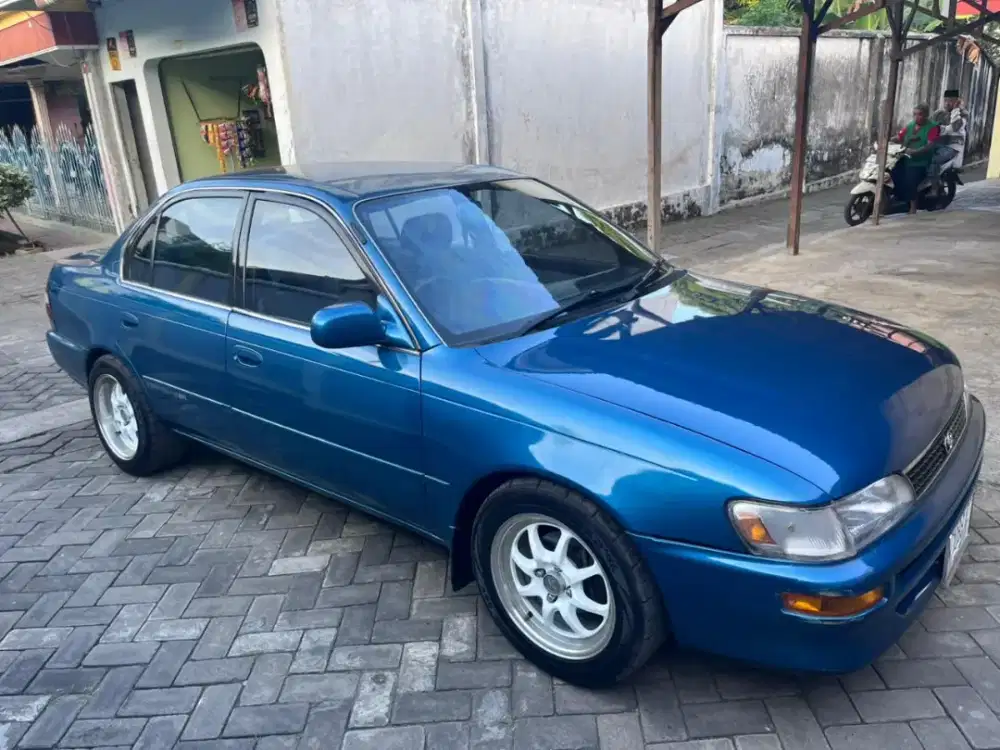 Toyota Great Corolla 1995