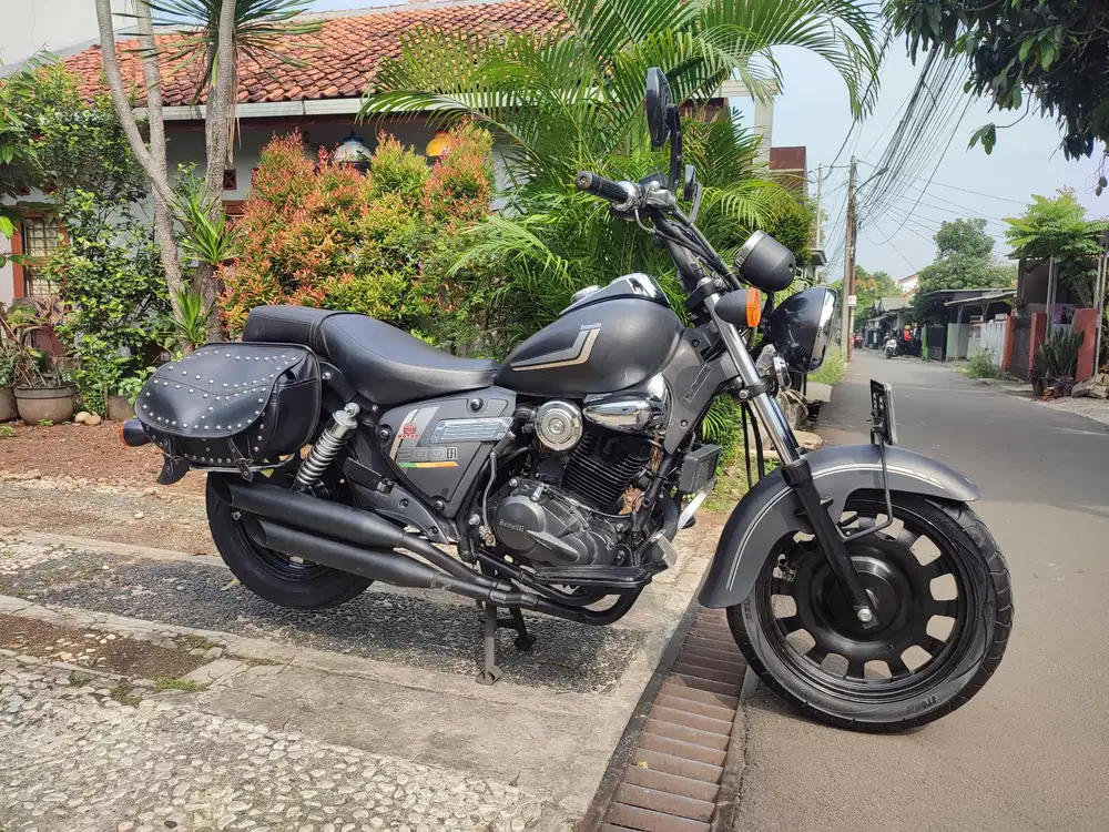 BENELLI MOTOBI 200 EFI TAHUN 2022 JOSS