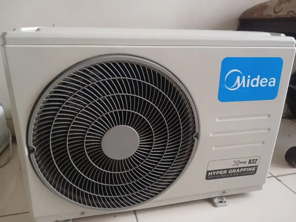 JUAL AC MIDEA 1/2 PK