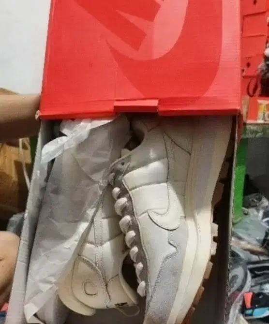 Borongan Sepatu YTTA