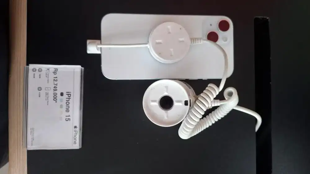 IPHONE 15 BASE 128 YOK PROMO FREE ADAPTOR CUMA DI ERAFONE AJA