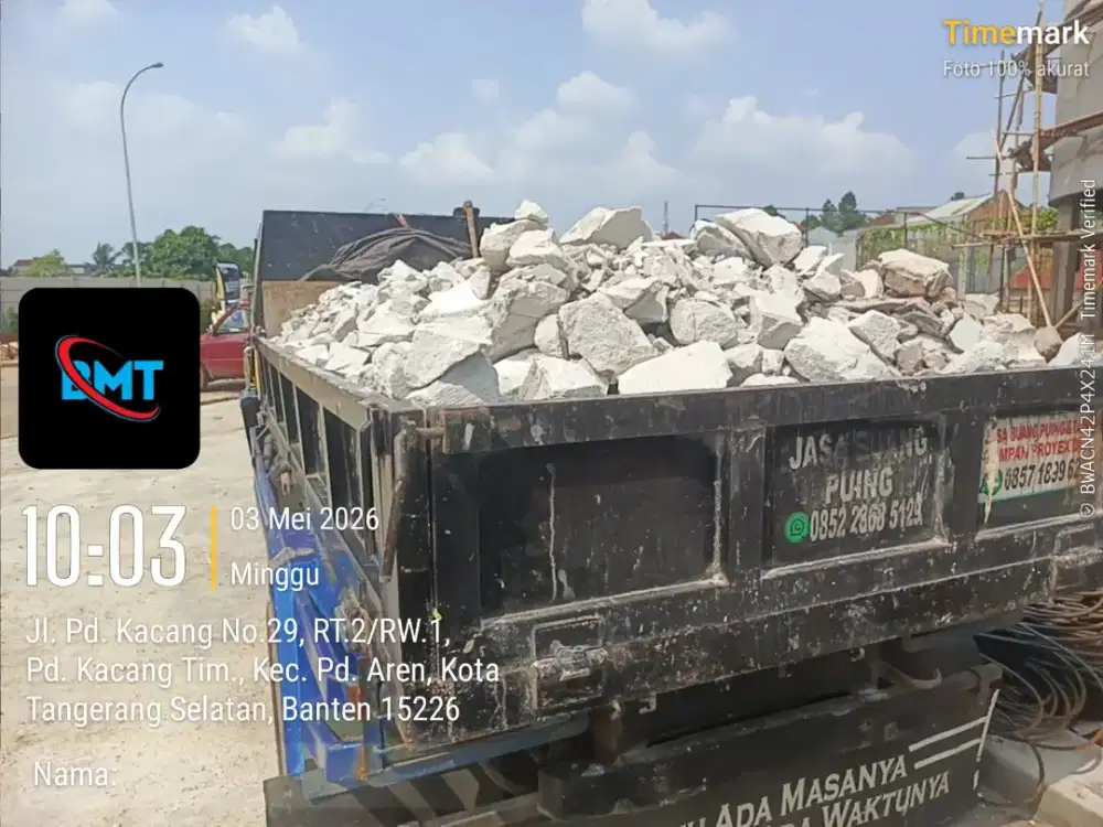 Jasa angkutan puing dan tanah