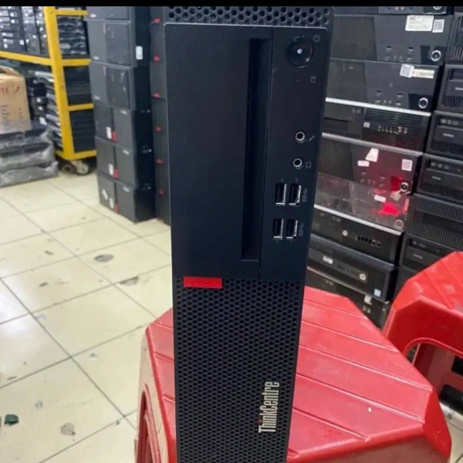 PC LENOVO THINKCENTER M910s DEKSTOP Core i7 Gen7 N-SUR