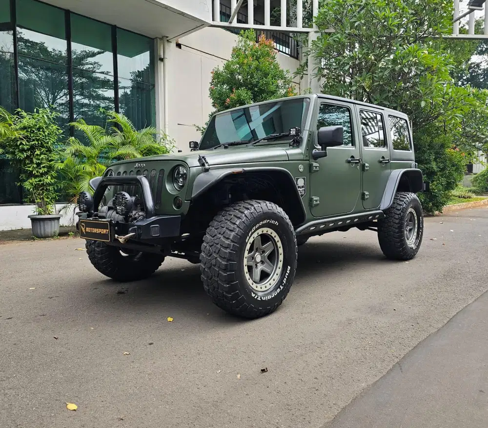 (KM:20rb) Jeep Rubicon 2013 Wrangler Sport x Renegade JK sahara