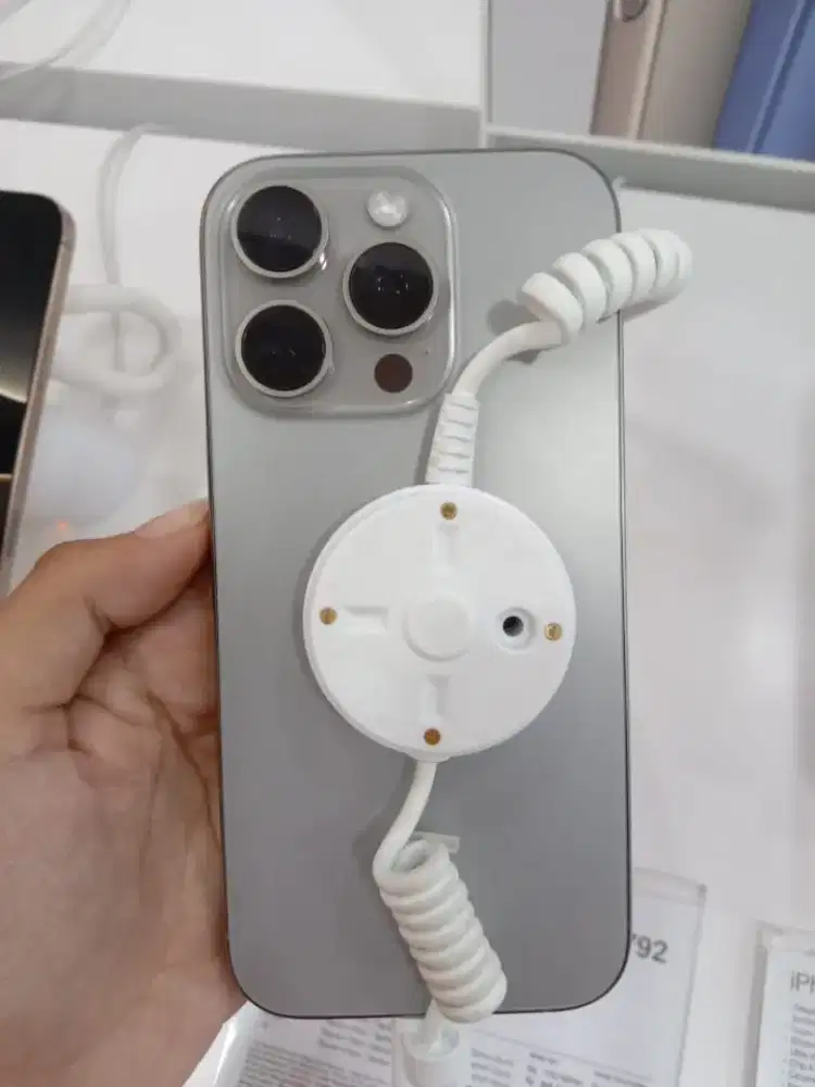Promo Cicilan iPhone Bunga 0% Gratis 2x Angsuran