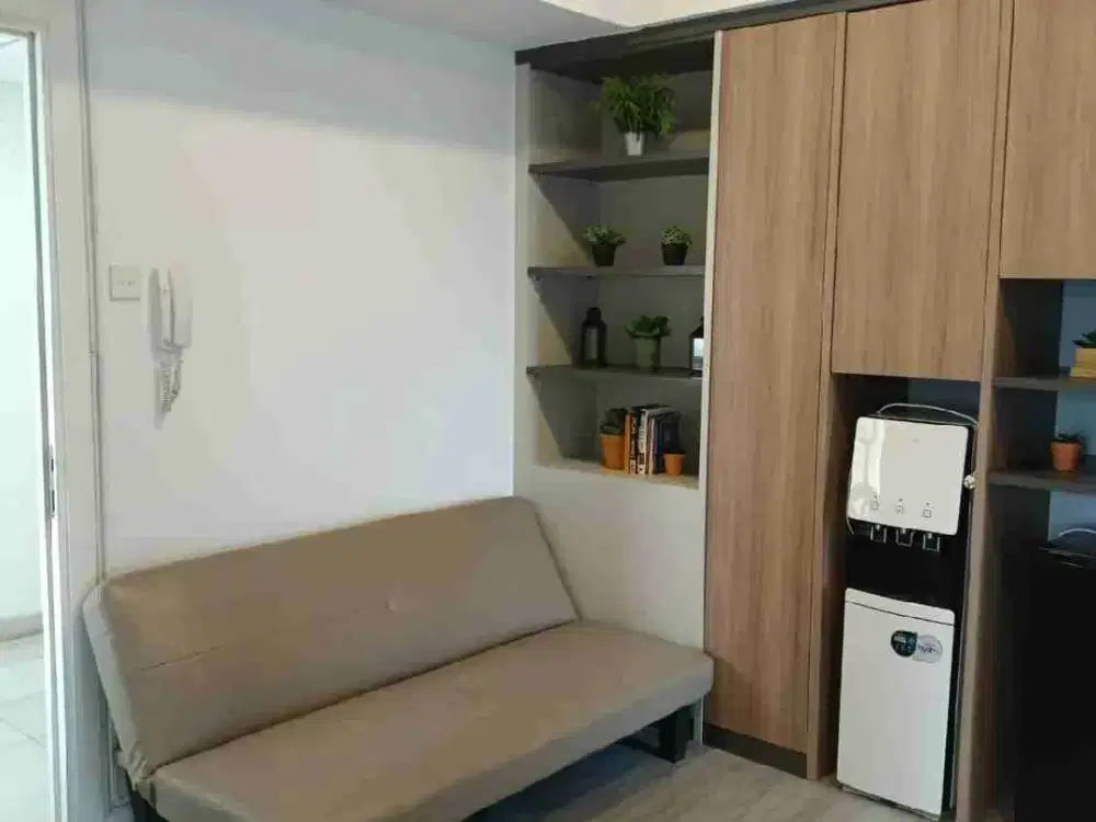 Di Sewakan Apartemen green lake sunter tower 2 ukuran 2BR Full Furnish
