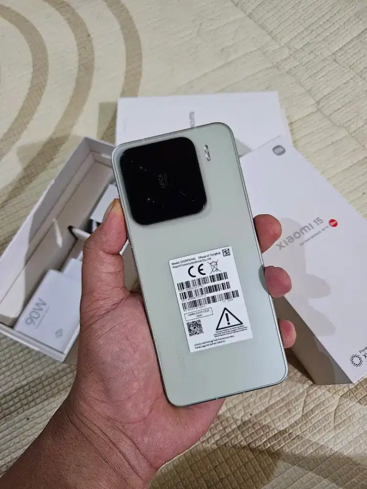 Xiaomi 15 12/256 second