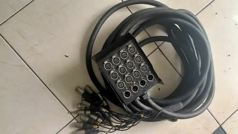 cable snack  15 m bekas jarang di pakai