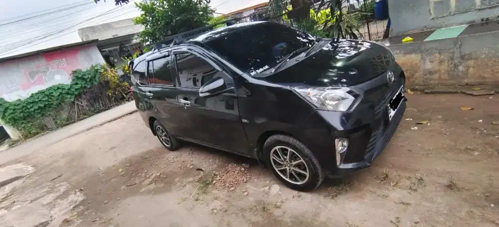 Calya hitam 2018 jual tangan pertama