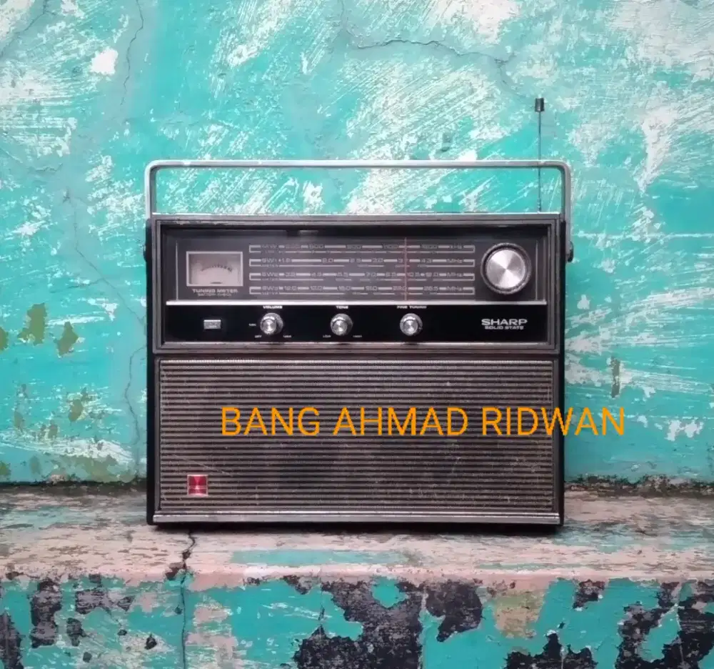 radio transistor antik jadul kuno tua klasik MW AM SW kayu