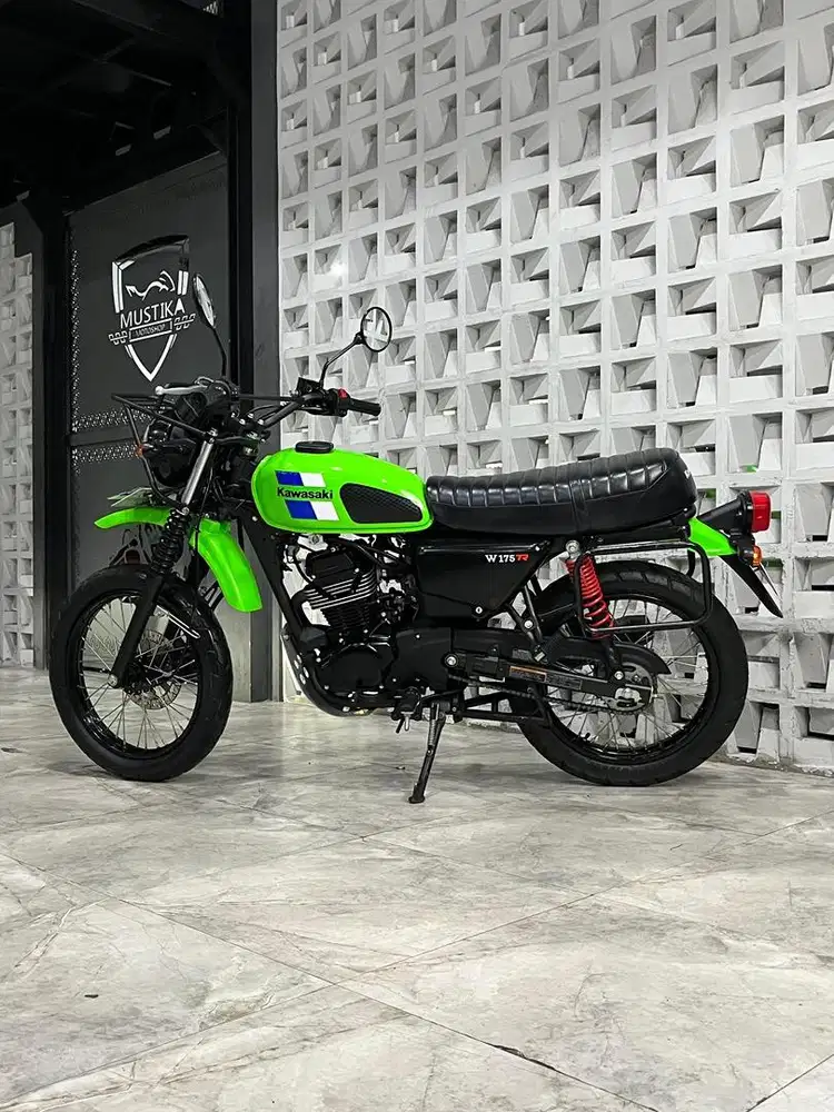 Odo 3rb!! Kawasaki W175 TR th 2022 - Ayu Mustika