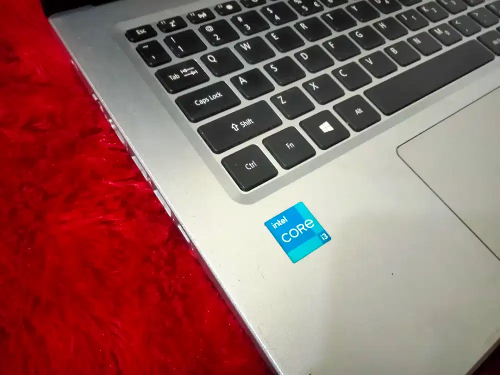 Acer a514-54/core i3 gen 11 /ram4gb/ssd 512gb /VGA Intel uhd graphics