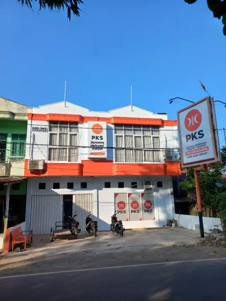 Tukang cat rumah Amanah
