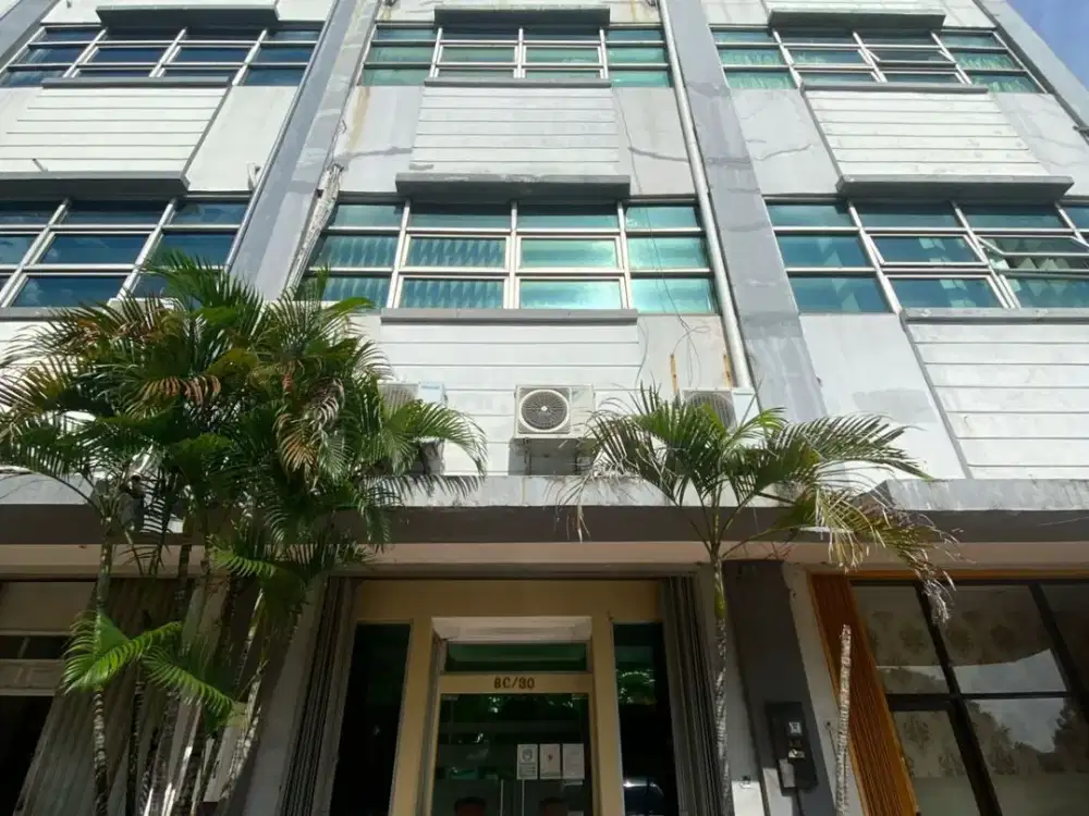 Dijual Ruko 4 Lantai  di Pulogadung Trade Center Jakarta Timur
