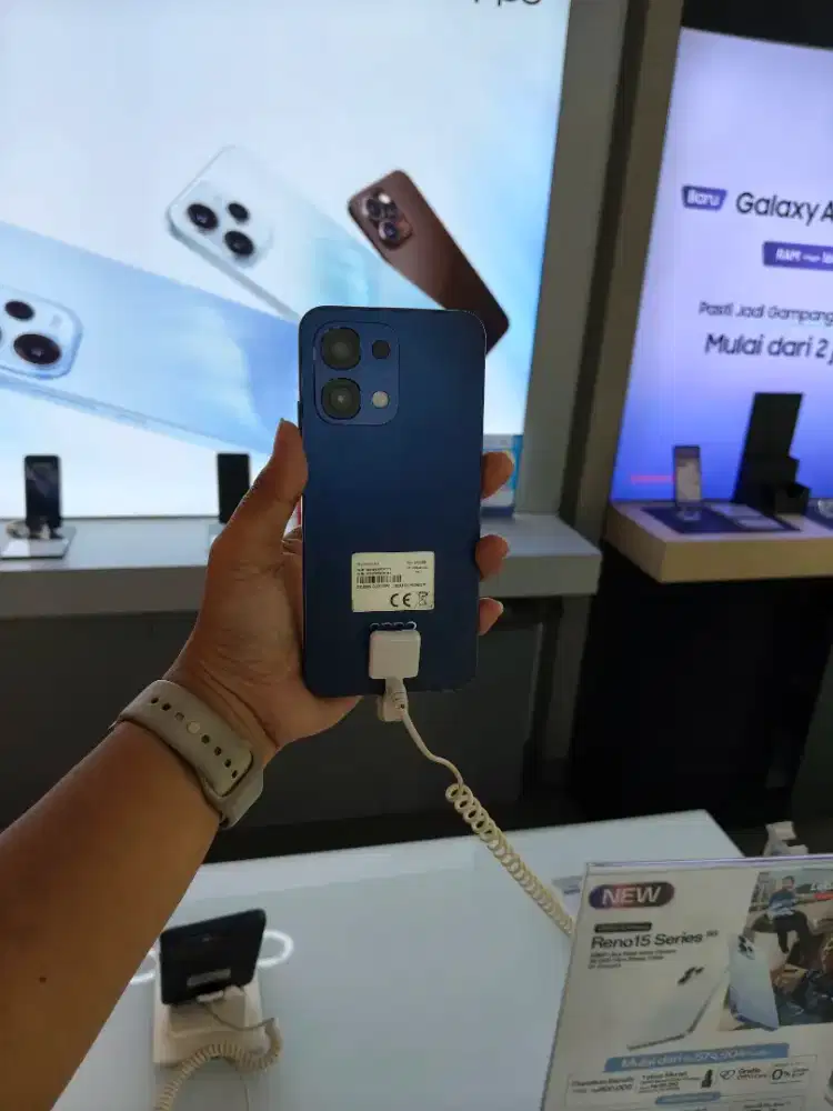 Oppo A6 pro ram 8