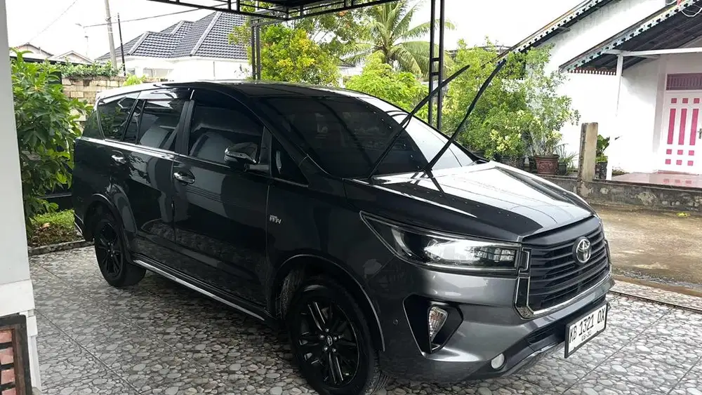 Toyota Venturer 2.0 M/T 2017 KM 85rb Tangan Pertama