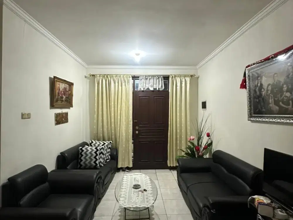 Dijual Rumah Tatar Wangsakerta Kota Baru Parahyangan