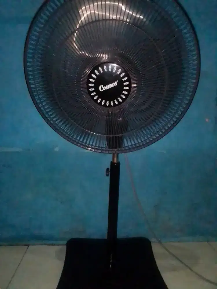 Kipas angin cosmos