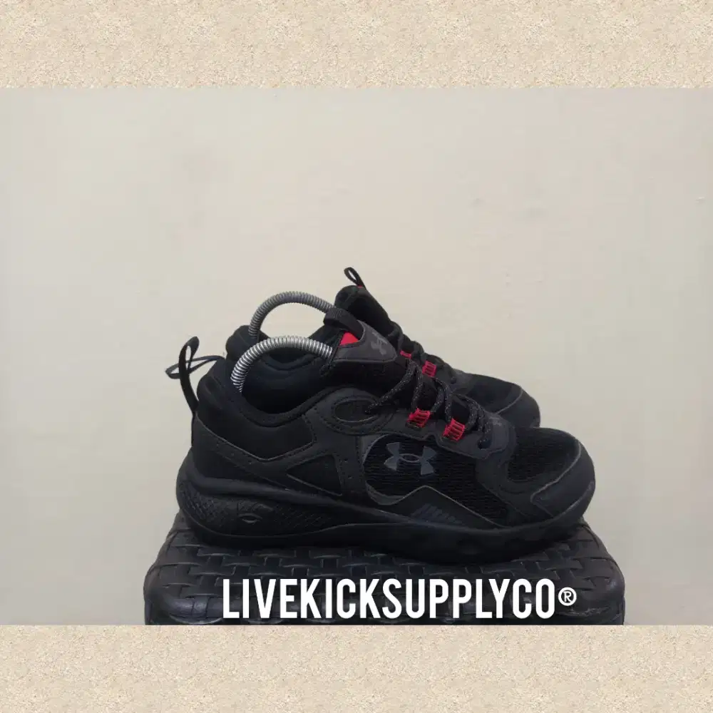 Under Armour Fullblack •Preloved,Second,Thrift•