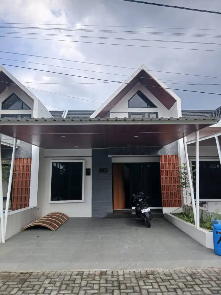 Disewakan Rumah Nyaman Area Jl. Palagan – Mezzanine - Smarthome
