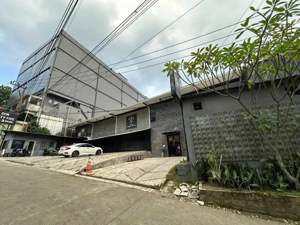 Dijual Tanah &Bangunan Tanpa Perantara  di Jalan Ciburial No 1 Desa Barangsiang, Bogor Timur
