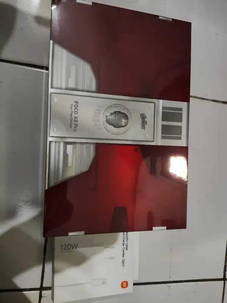 POCO X8 PRO IRON MAN EDITION (12/512 GB)