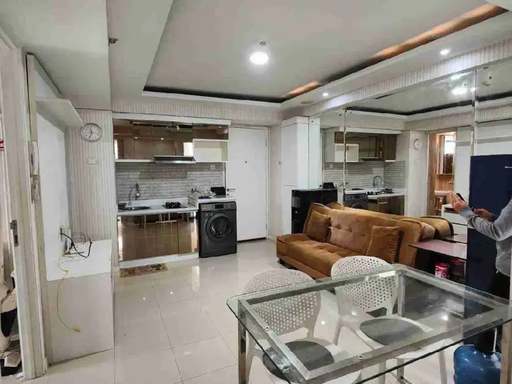 Sewa 3BR modif jadi 2BR Furnished apartemen Bassura City atas mall
