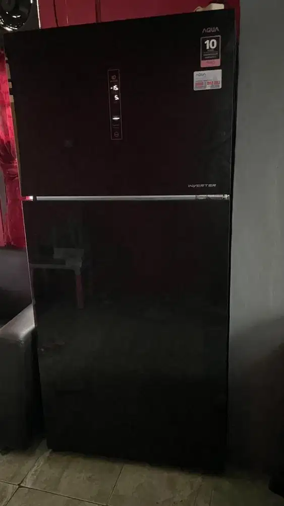 Kulkas Aqua AQR-555IG