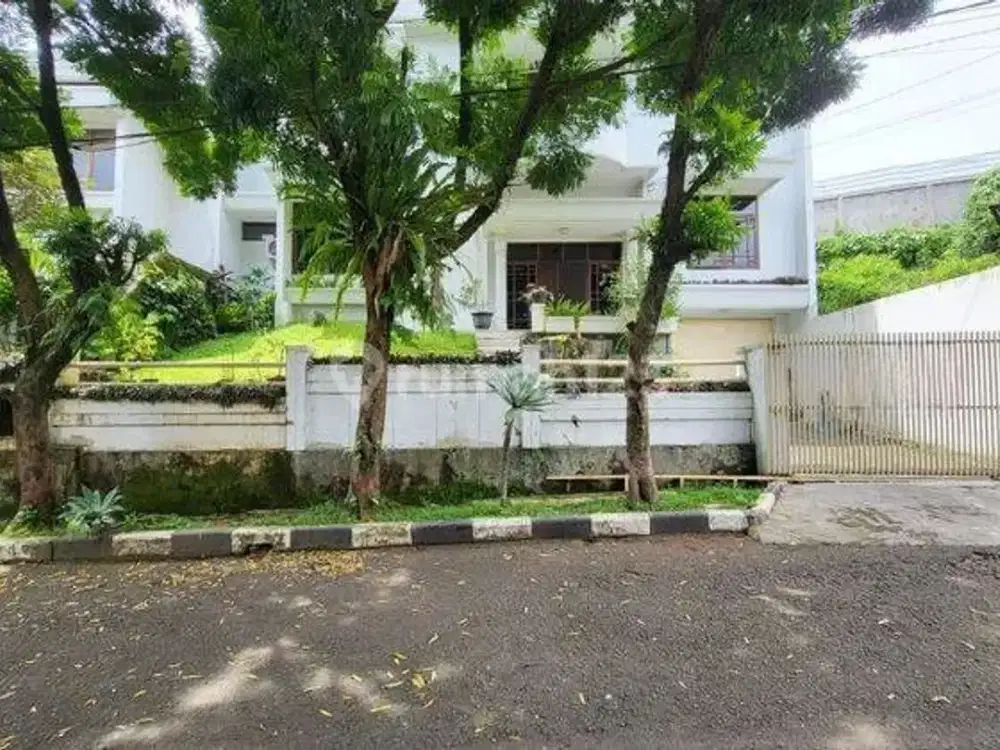 Rumah siap huni dengan lokasi sangat nyaman AMAN di Komplek Surya Setra BANDUNG