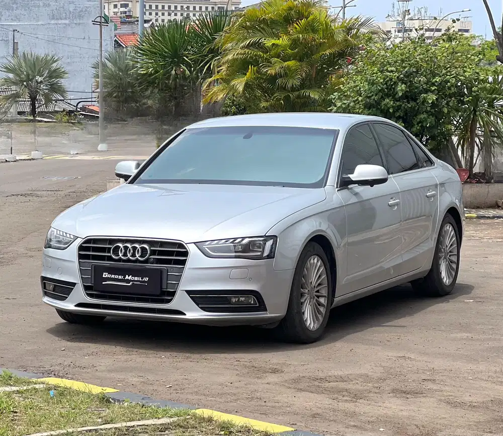 Audi A4 Facelift B8.5 1.8 TFSI 2012