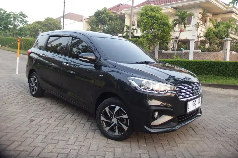 Ertiga Tipe GX Matik 2021 Hitam Dp 40 JT Odo 41 rb an