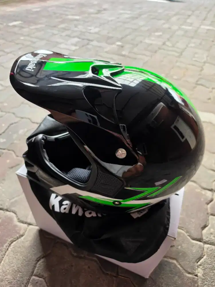 Helm Trail Kawasaki KLX Dtracker Original Baru Size L siap pakai
